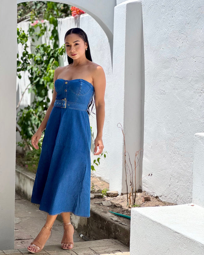 Vestido Denim · Midi Bustier Strapless · Botones Bronce + Cinturón