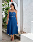 Vestido Denim · Midi Bustier Strapless · Botones Bronce + Cinturón